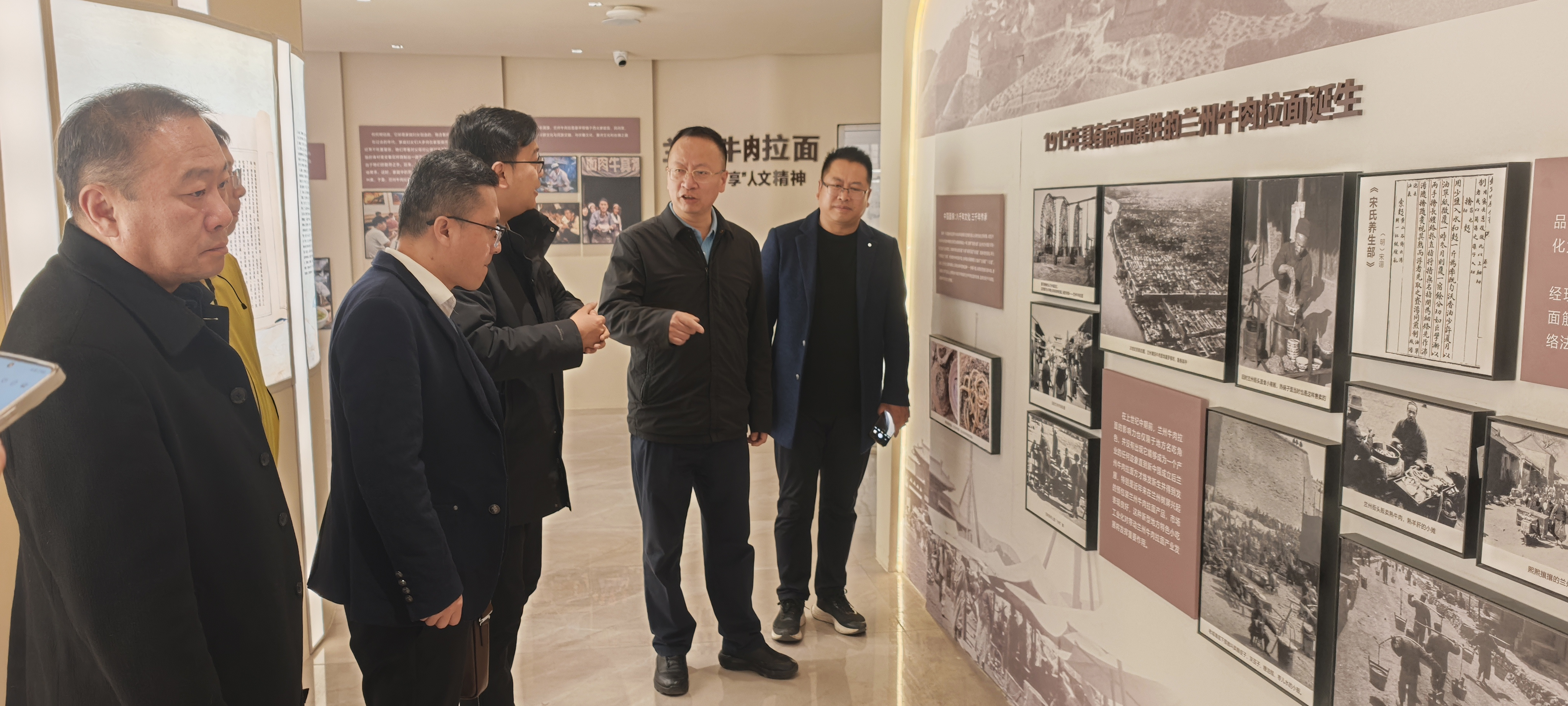 架起“校企”连心桥 拓宽学子就业路 ——生命科学与工程学院深入兰州树屏食品工业园区访企拓岗