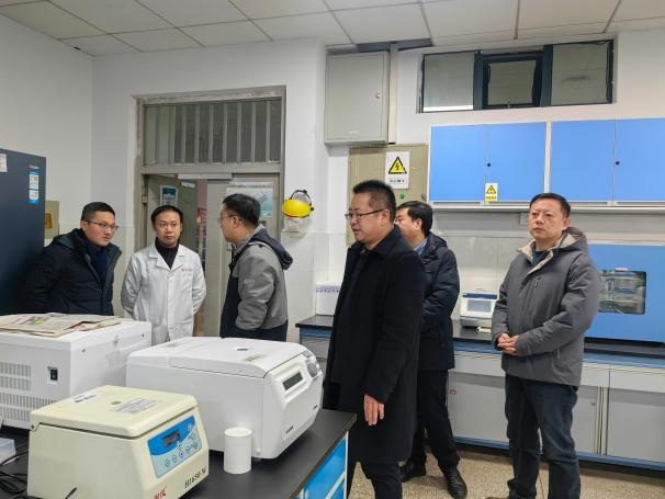 生命学院开展寒假前实验室安全检查暨安全教育培训会